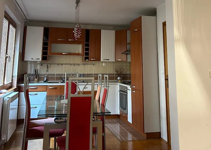 Apartmani Lejla